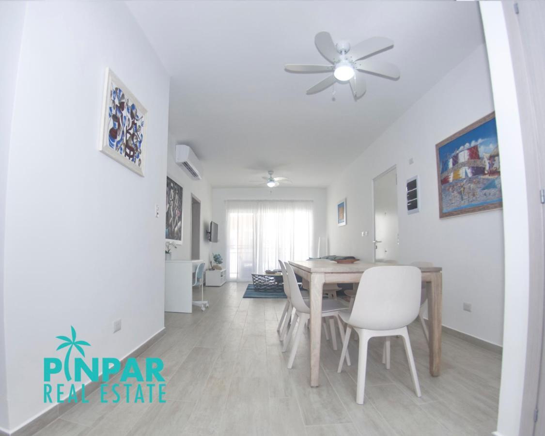 Apartamento Beautiful & Comfortable Steps To The Beach Pool View