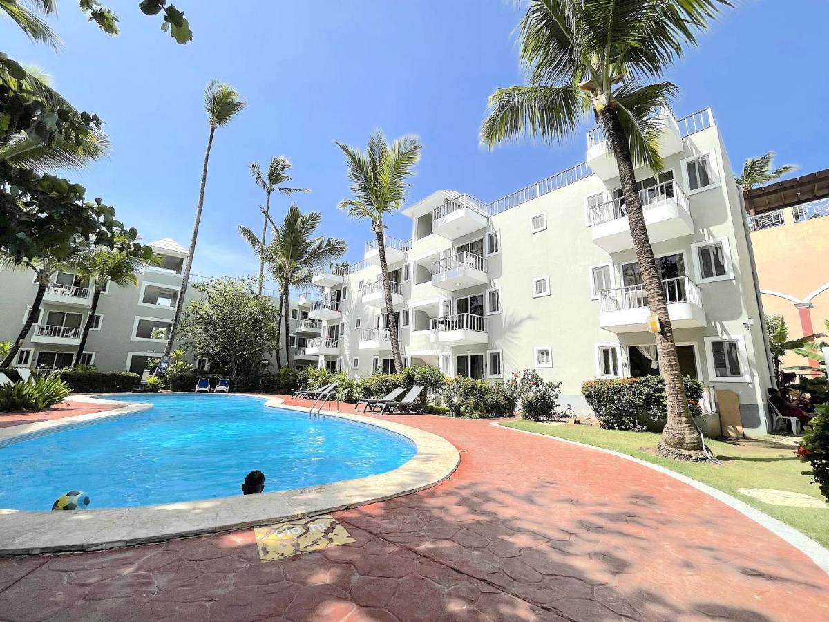 Sol Caribe Mar Pool - Playa Bavaro Beach Club & 5*