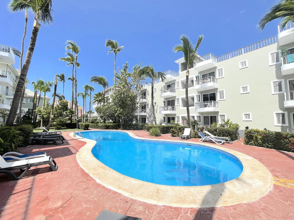 Pool Deluxe Center Bavaro Bbq Wifi Beach Club & Hotel