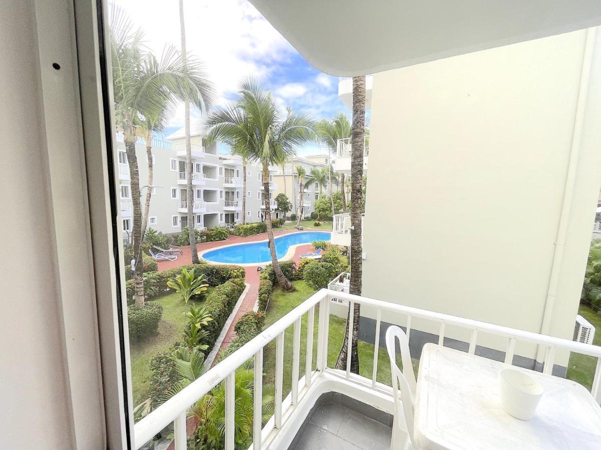 Pool Deluxe Center Bavaro Bbq Wifi Beach Club &