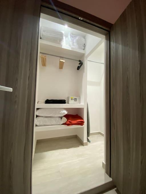 Monaco, Hard Rock Cana Bay Apartamento