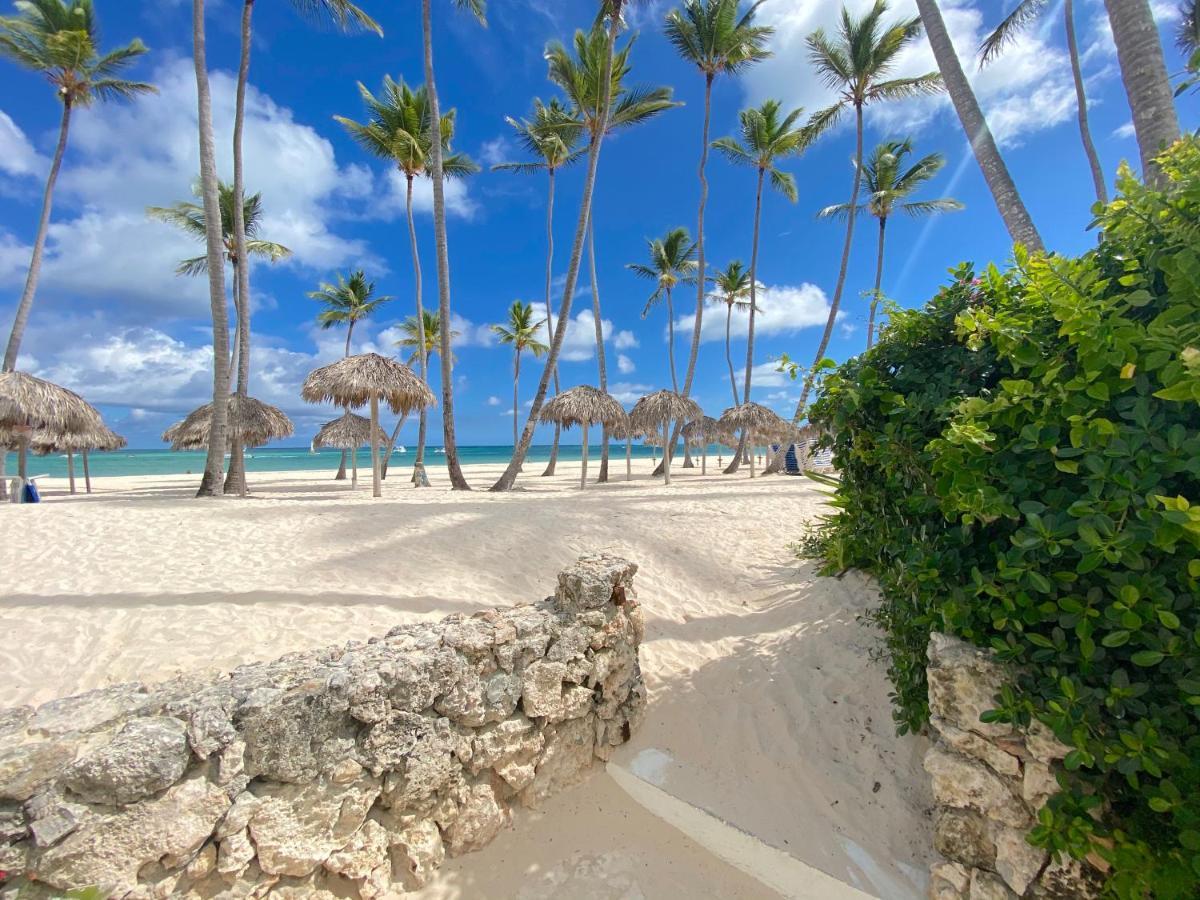 Dominican Breath - Suites Sol Caribe - Swimming Pool And Beach Club - Playa Bavaro 5*