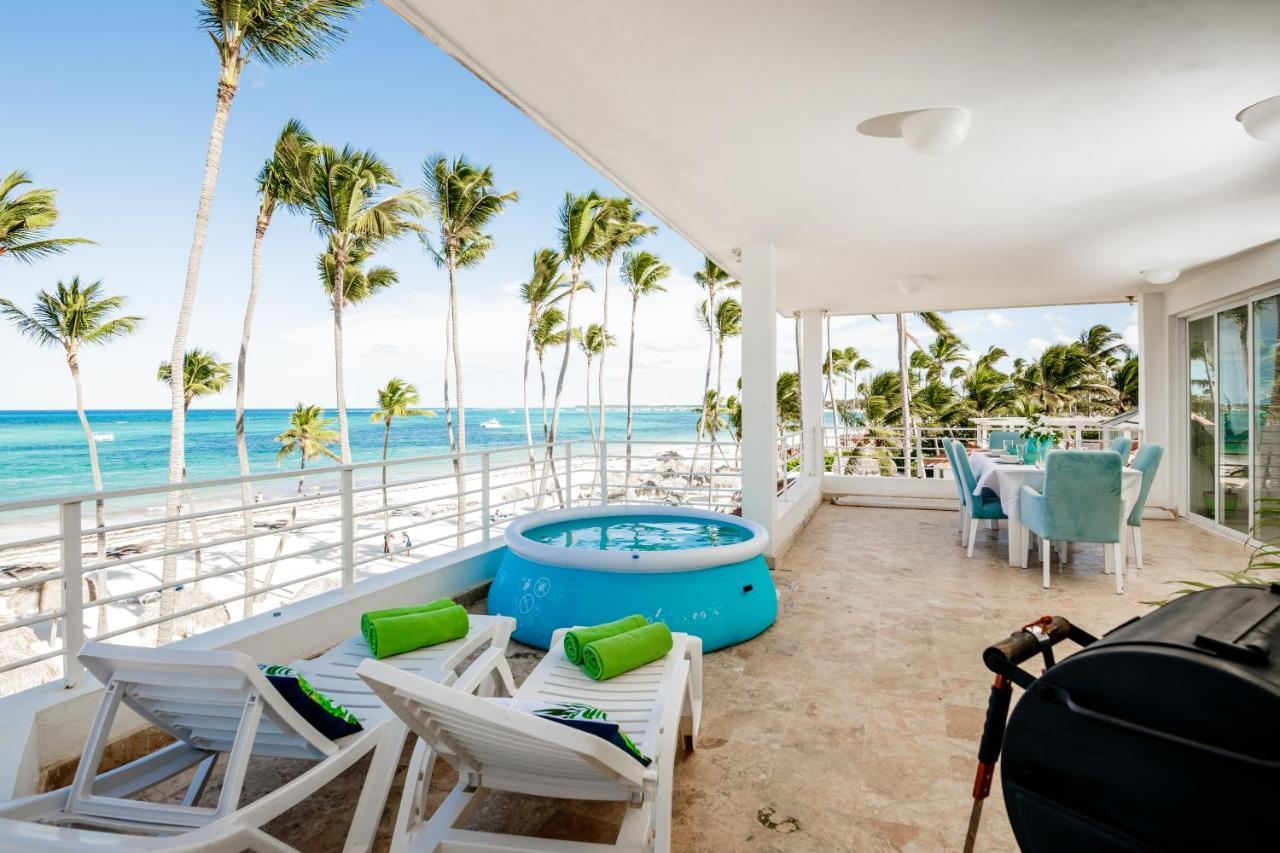 Beachfront For Rent - Ocean View, Private Terrace, And Bbq Apartment *
