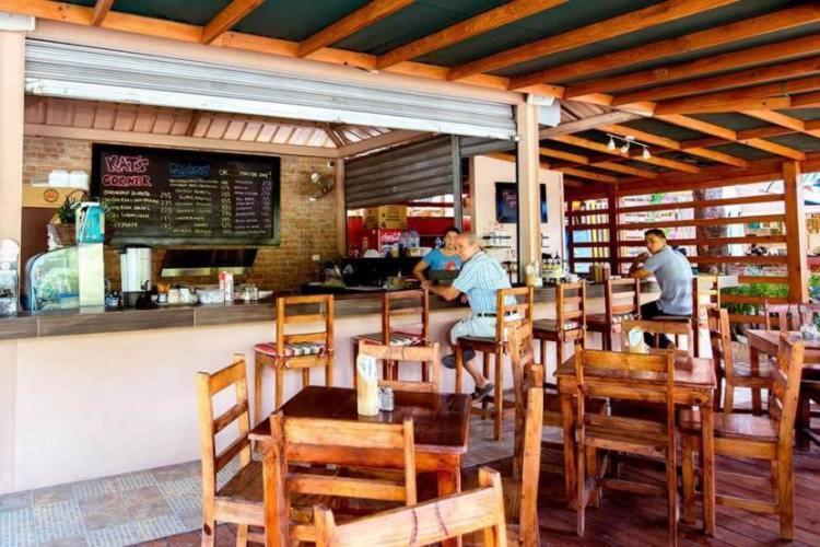 Sol Caribe Suites Los Corales Beach Hotel