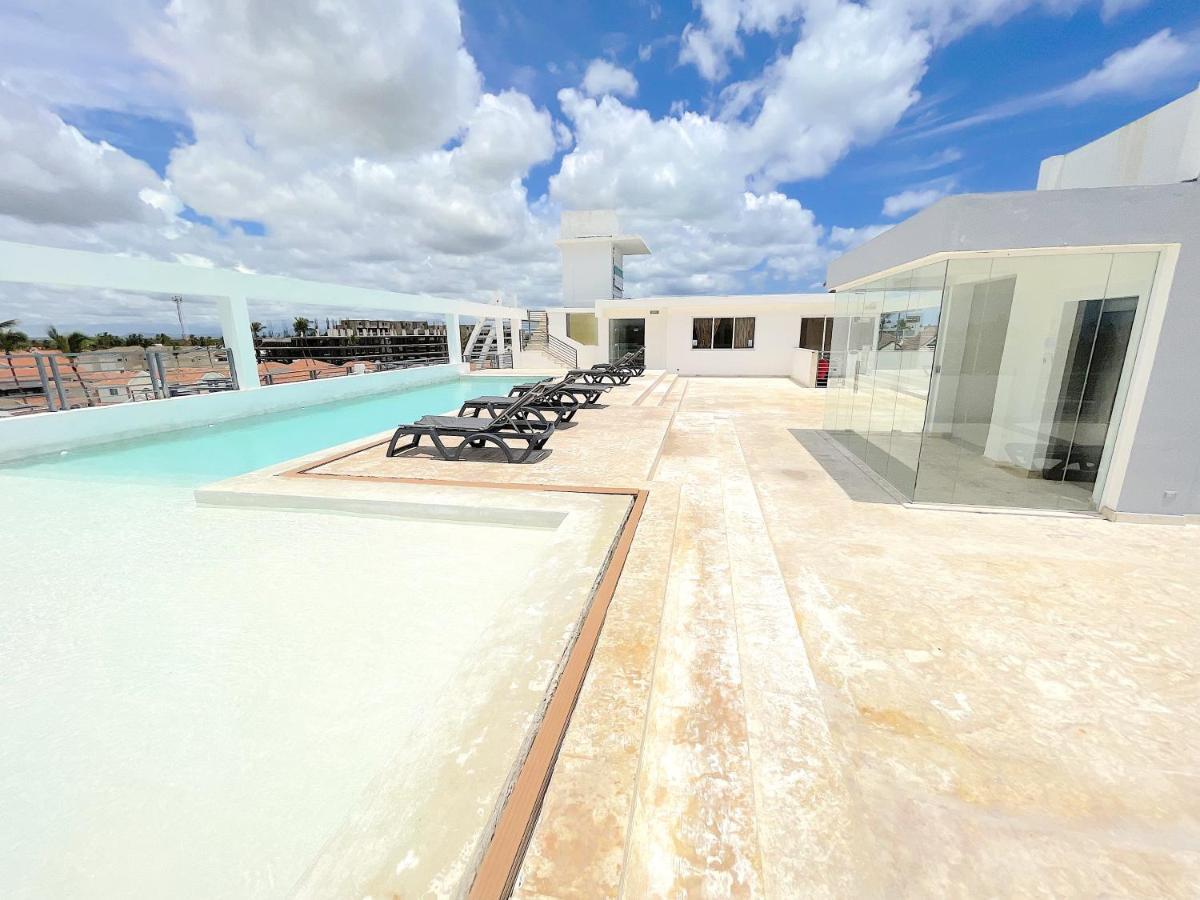 In Bavaro With Rooftop Pool Garden Pool Wifi