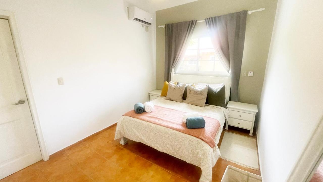 Cozy Golf Course View In Apartment *