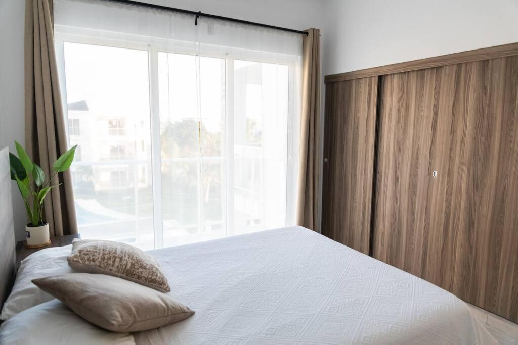 Modern & Relaxing Penthouse And Golf View Apartment *