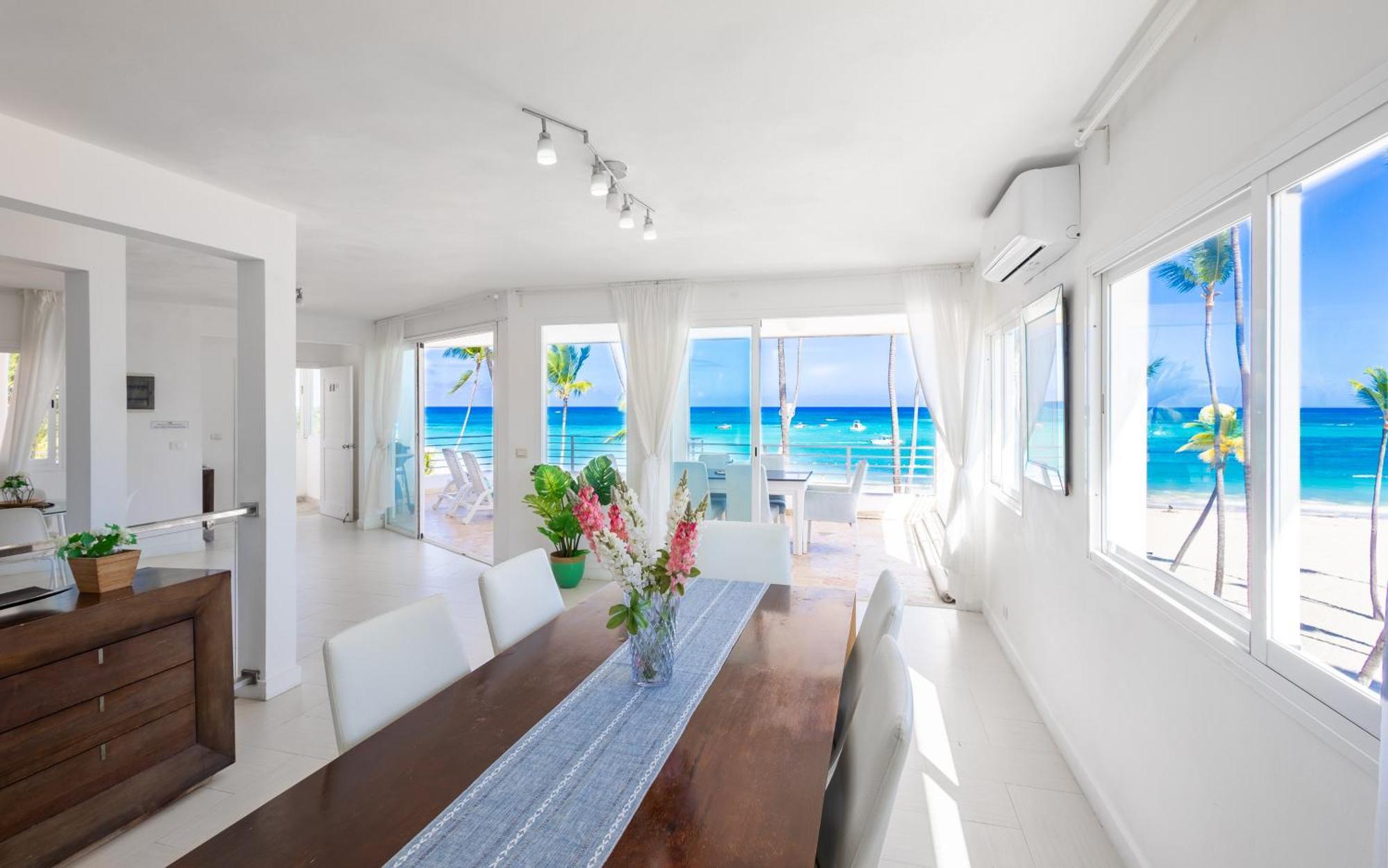 Apartment Beachfront For Rent - Ocean View, Private Terrace, And Bbq *