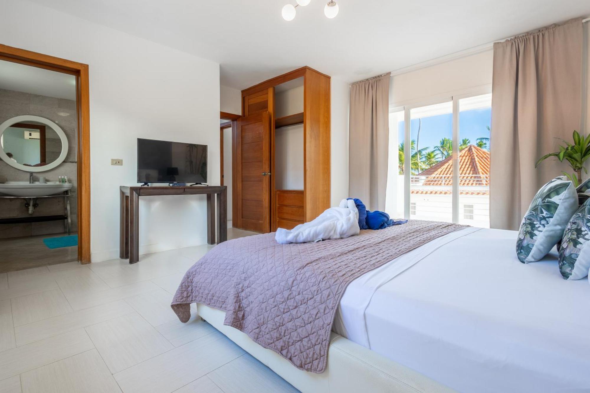 Apartment Beachfront For Rent - Ocean View, Private Terrace, And Bbq Punta Cana