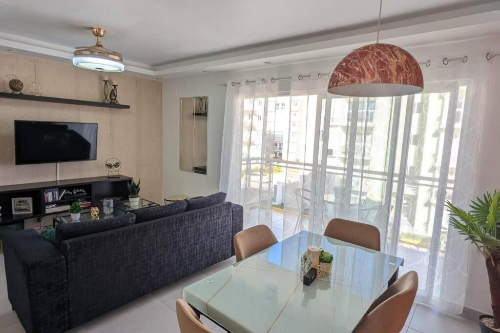 In The Earthy Paradise Of Apartment