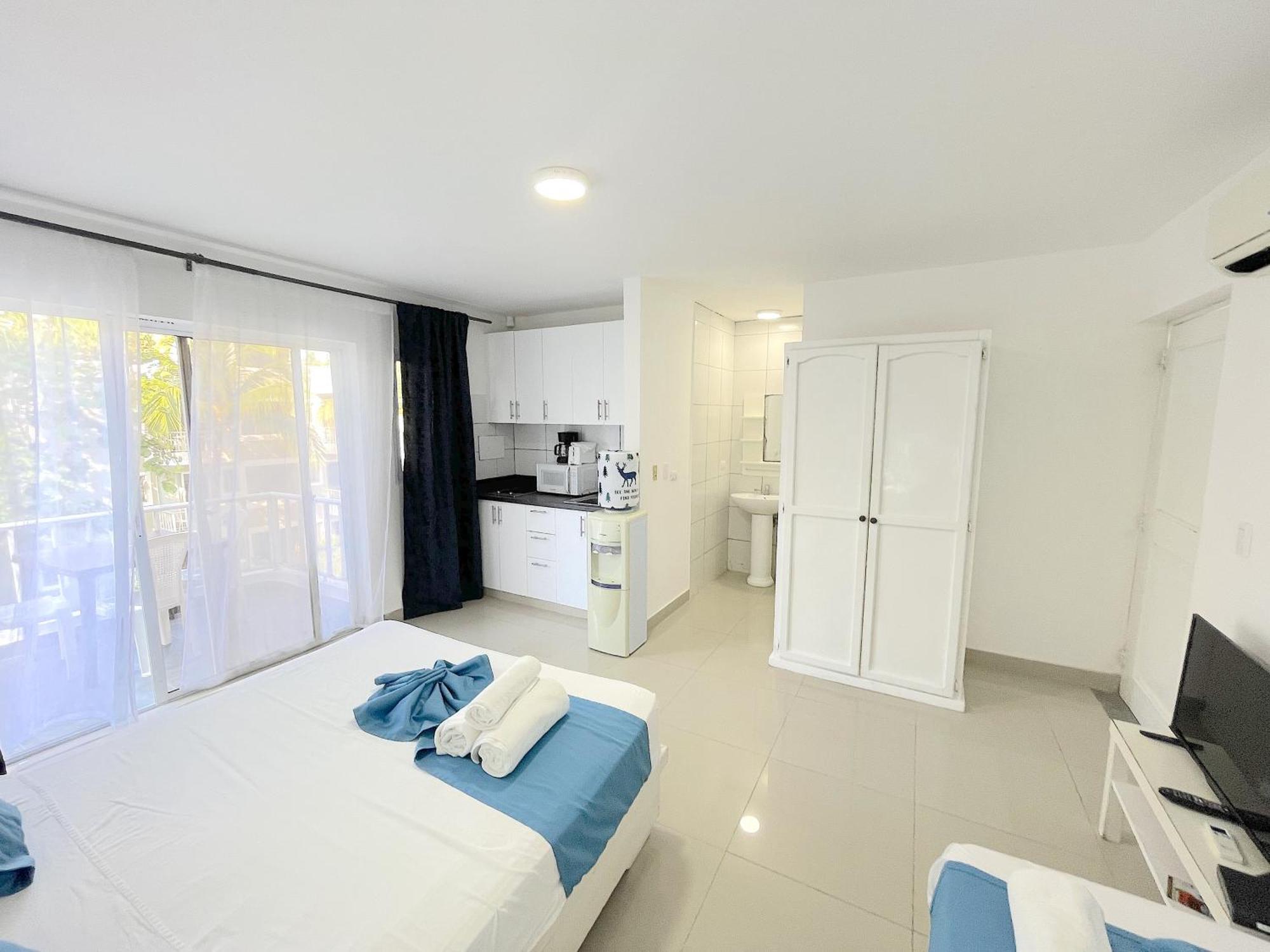 Bavaro Corales Sol Caribe Deluxe Wifi Parking Club & 5* Punta Cana