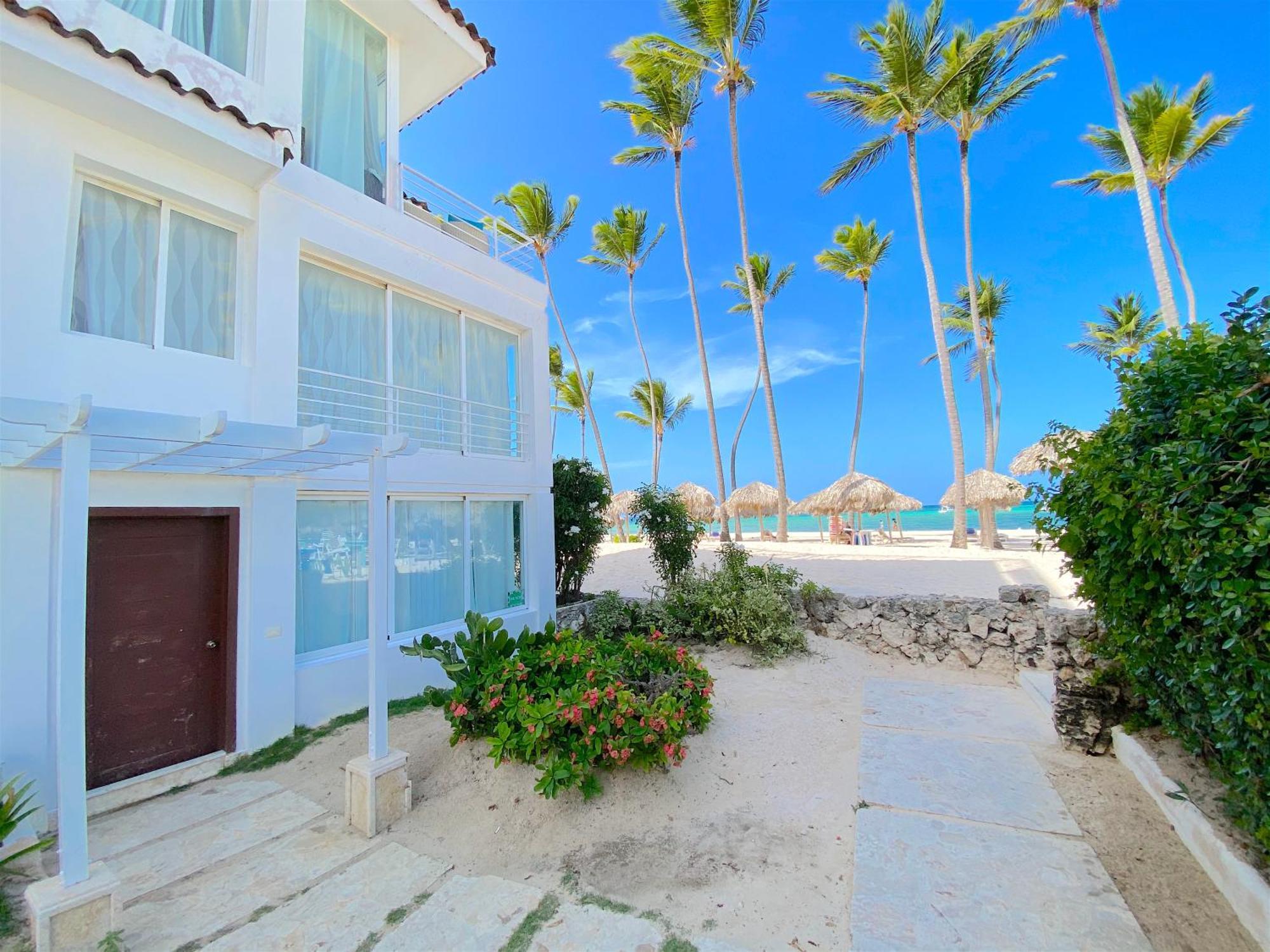 Corales Villas And Suites - Club, Spa, Restaurants Punta Cana