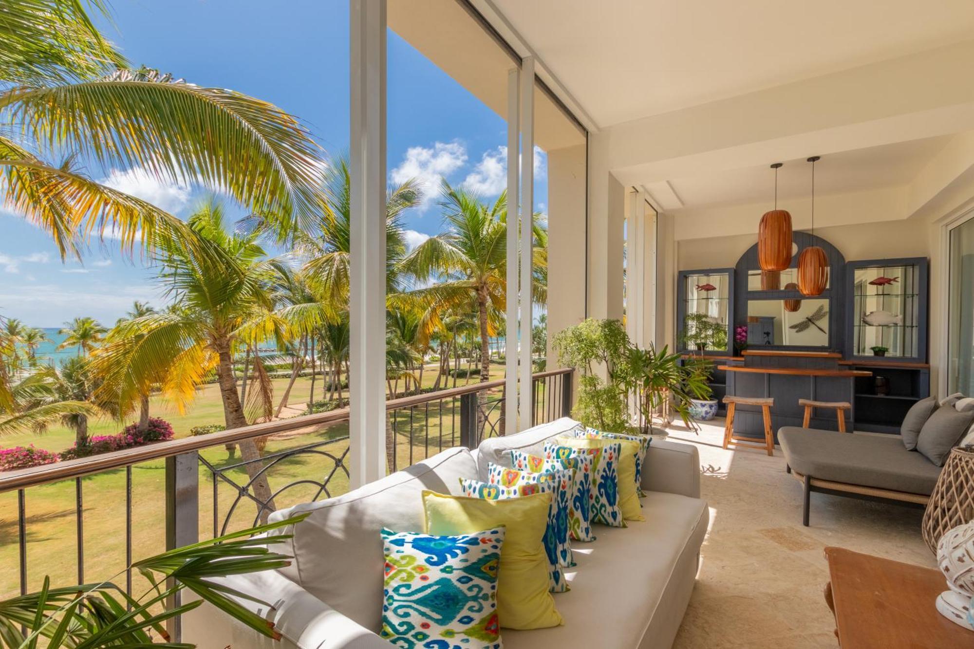 Aqm Beachfront Paradise! 3bdr At Api Beach, Cap Cana Apartment *