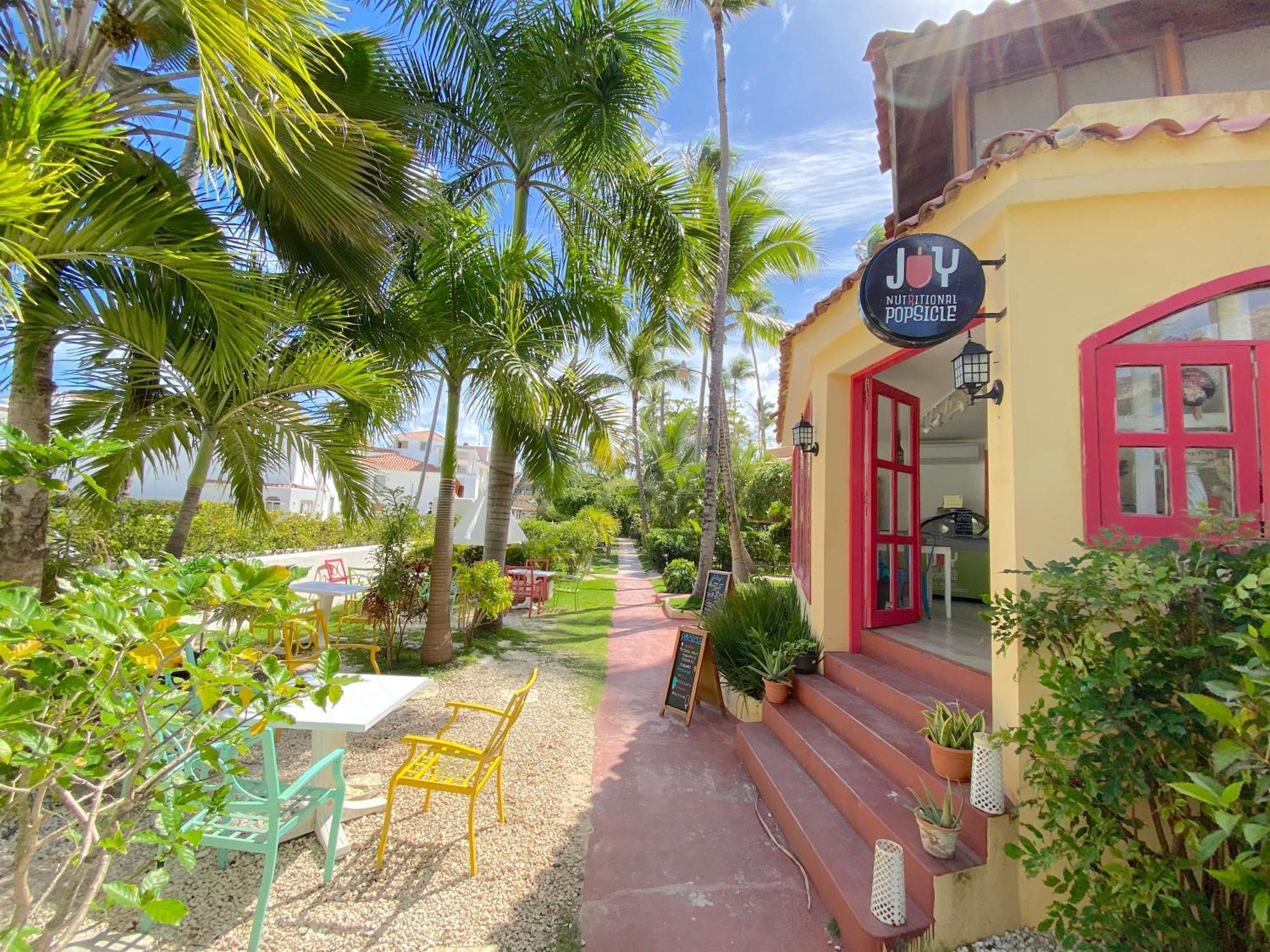 Deluxe Bavaro Beach & Spa - Best Price For Long Term Vacation 5*