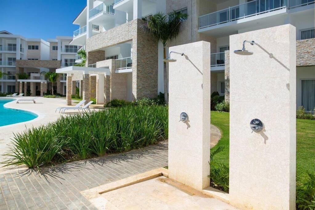 Paseo Playa Coral B-202 Apartment