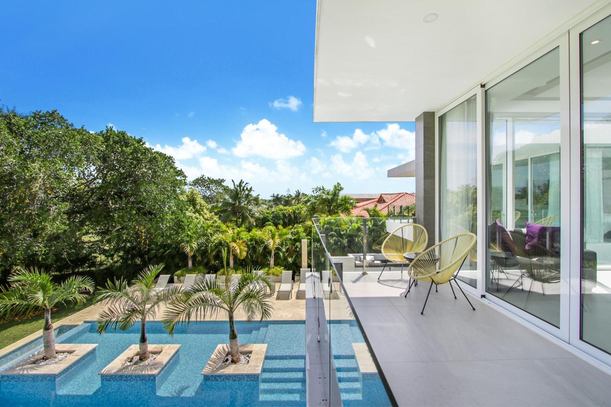 Modern Brand New With Pool, Jacuzzi, Chef At Cocotal Golf & Country Club * Punta Cana