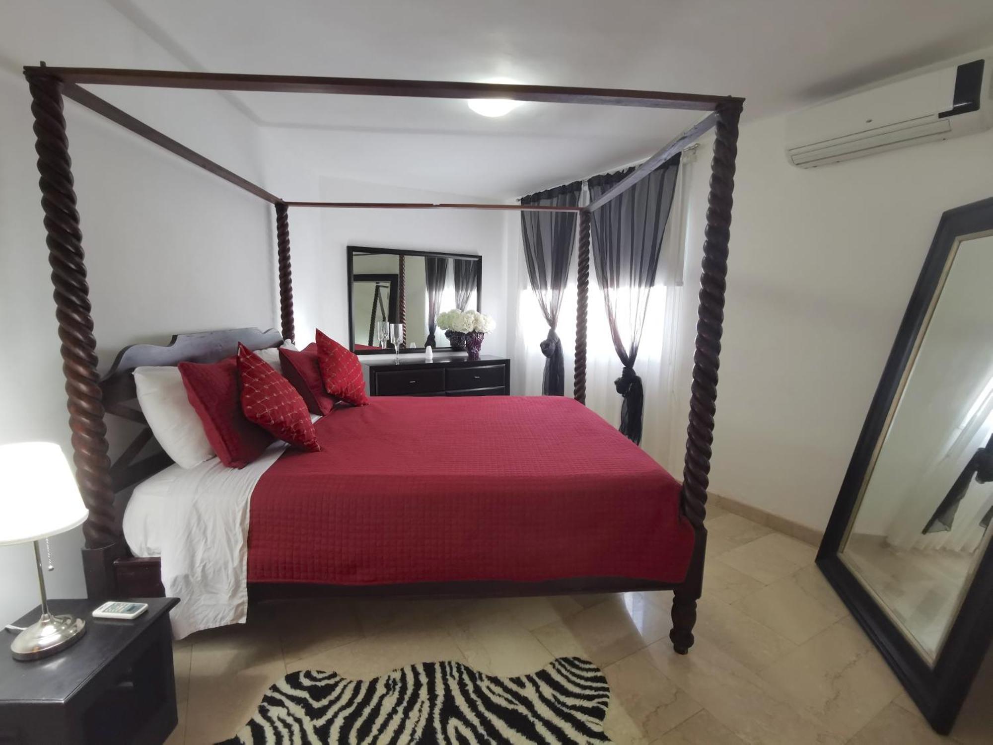 Coral Private Beach And Spa Apartment