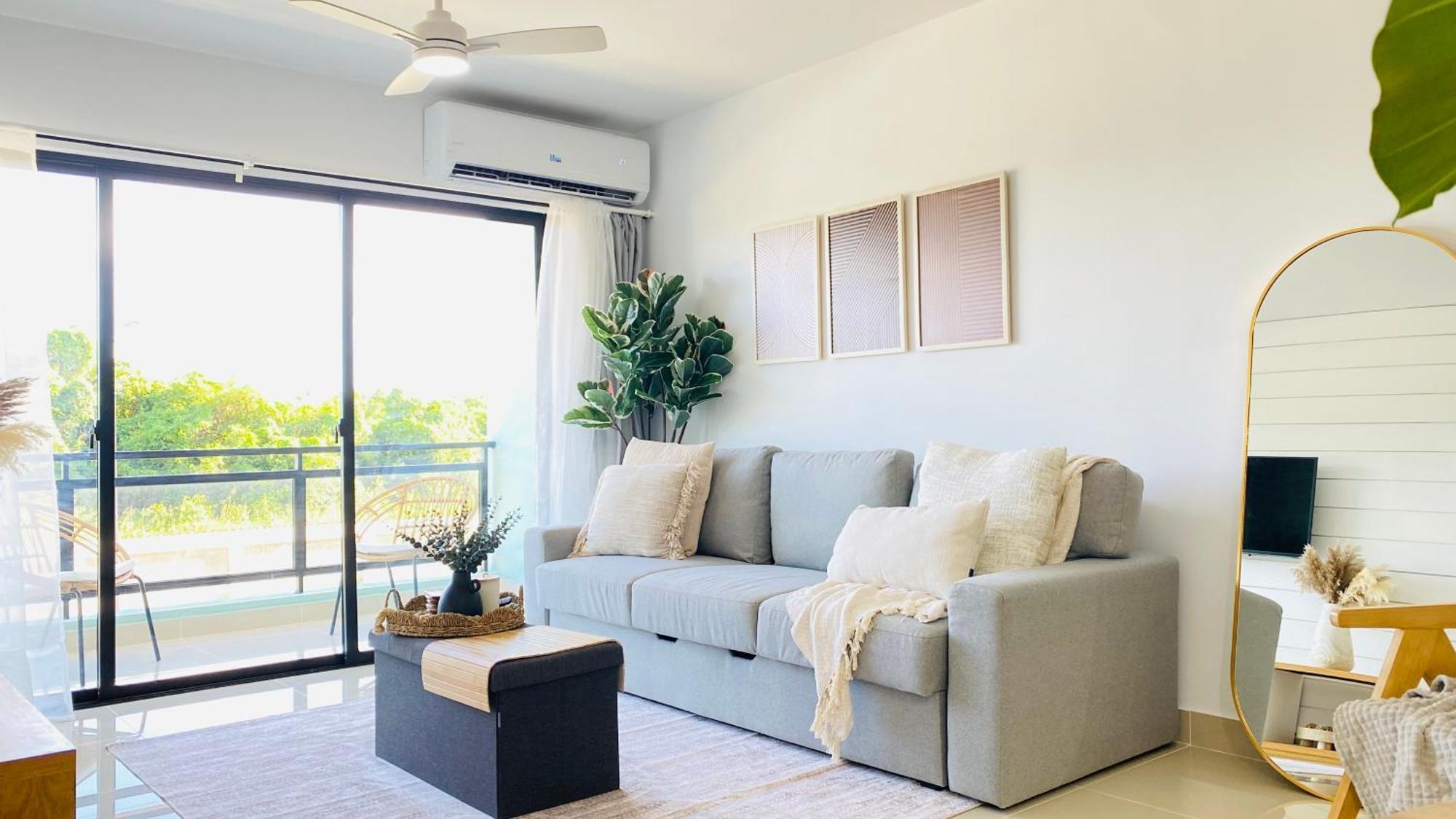 Apartment Stunning 2bdr *