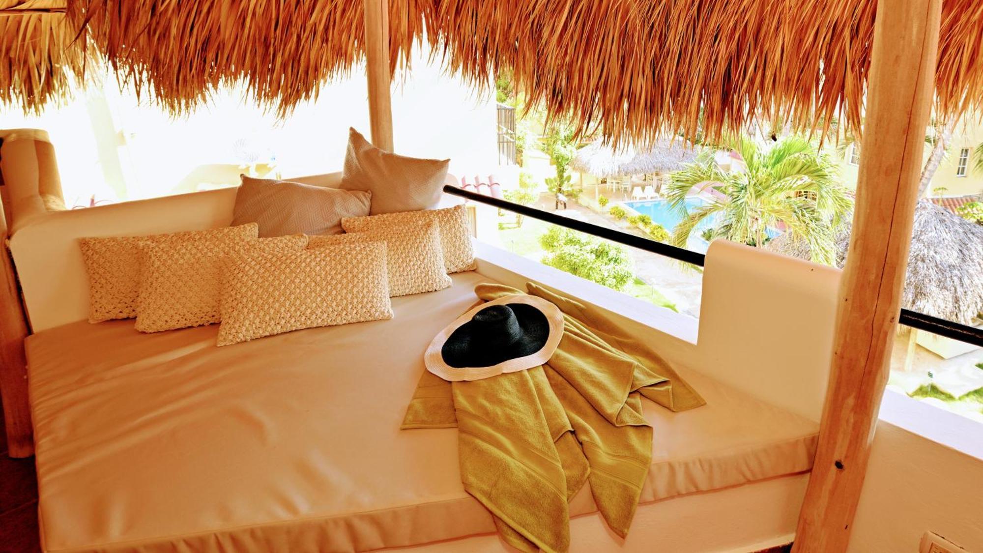 Apartment 50 Steps To Private Poolside Rooftop Terrace Punta Cana
