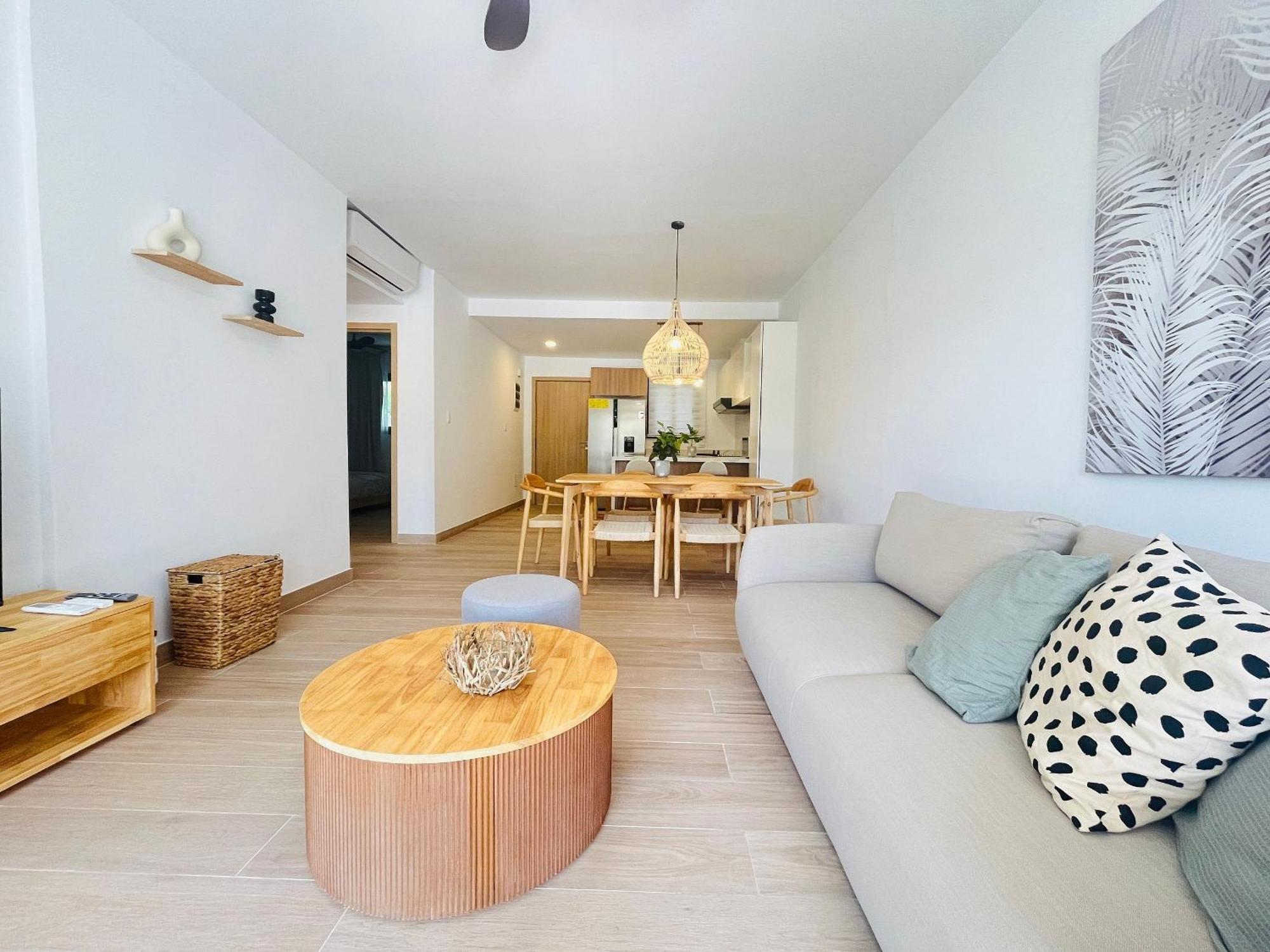 Amazing With Pool Directly Access Apartment
