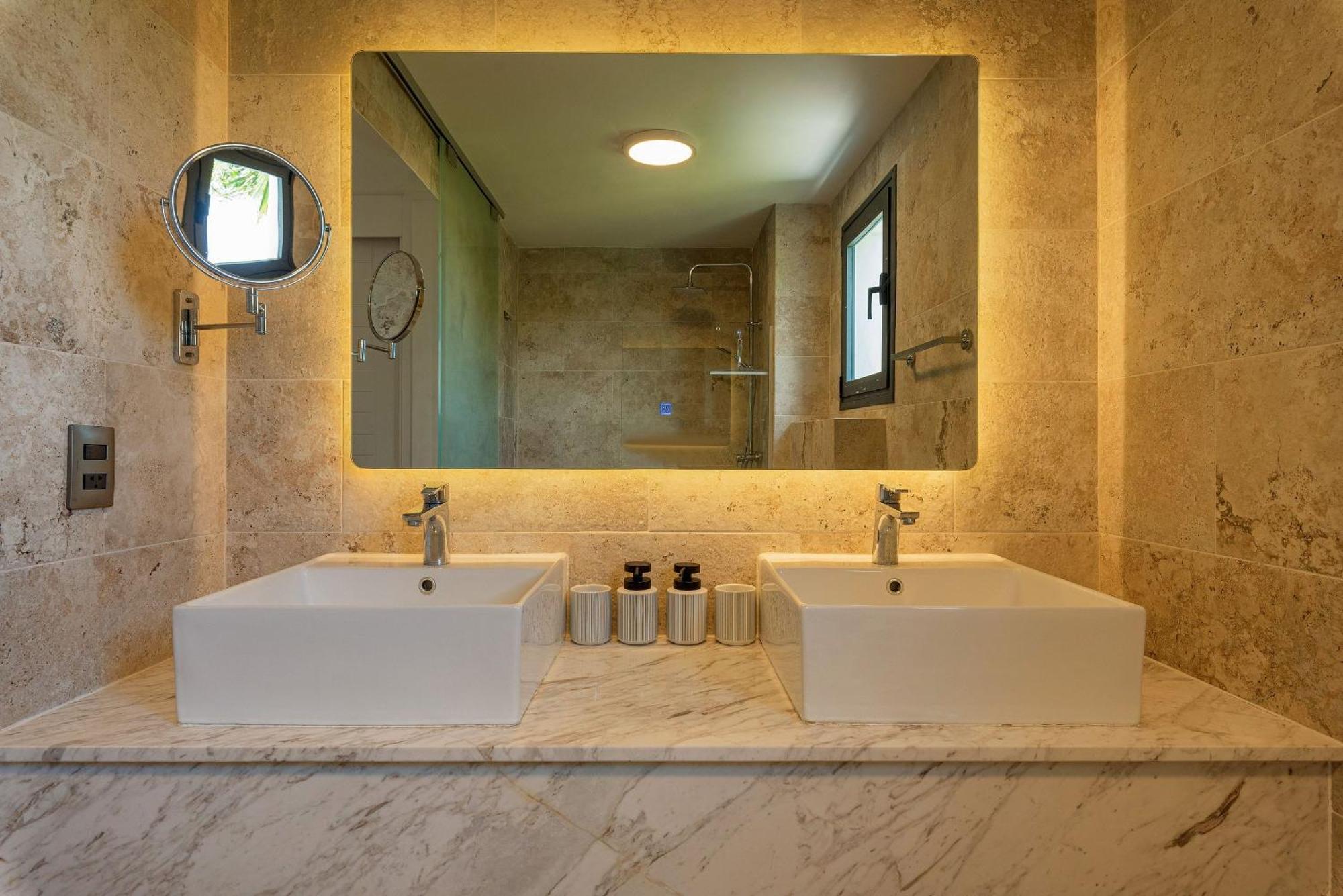 Beauty New 350mts To Playa Bavaro With Pool Views Apartment *