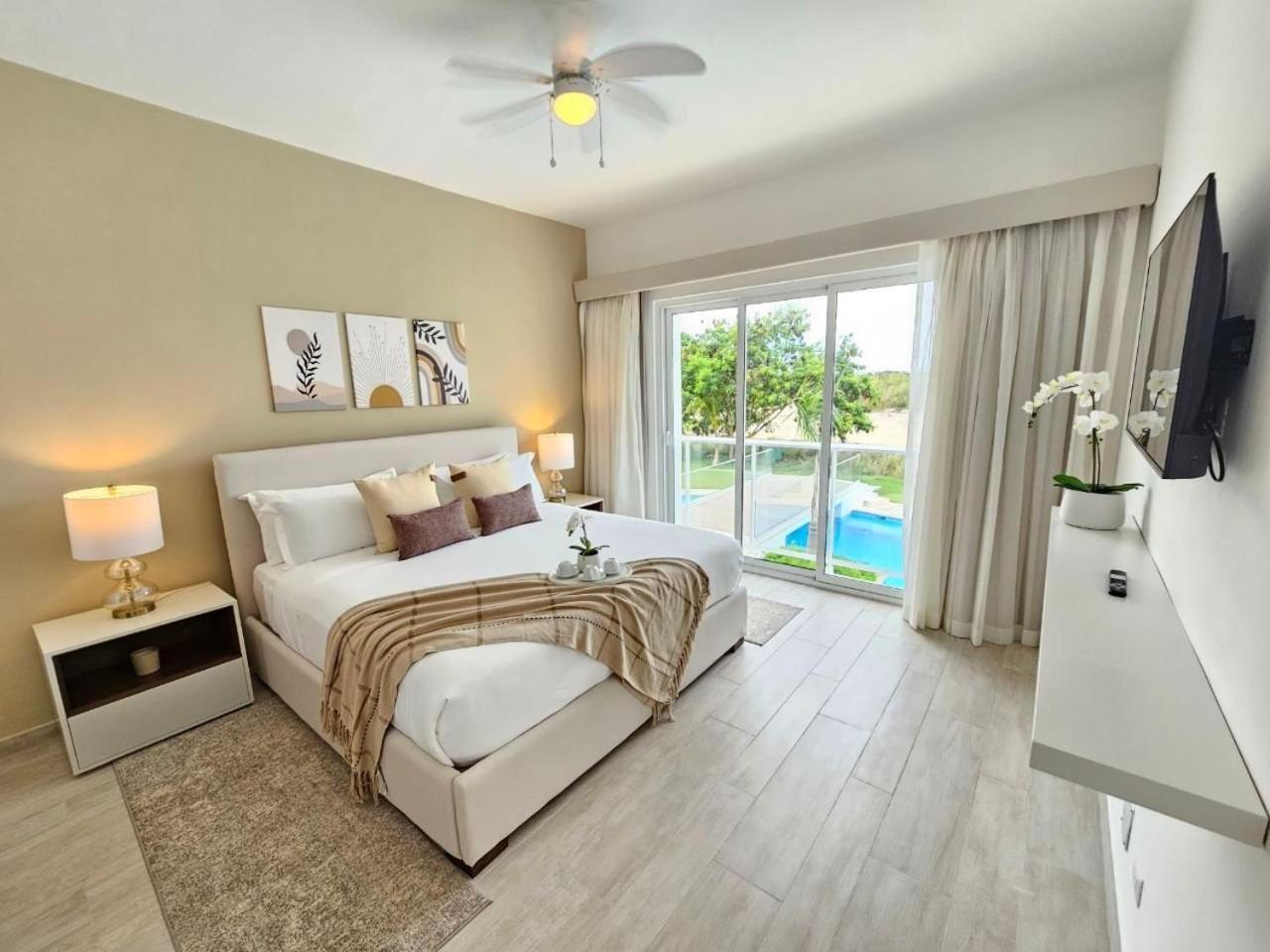 Deluxe W/pool View At Hard Rock Golf C.