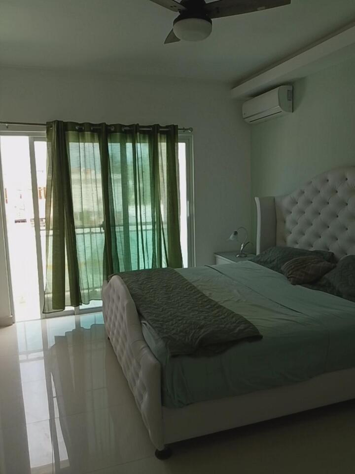 Mia Hermosa Balconies E202 Apartment