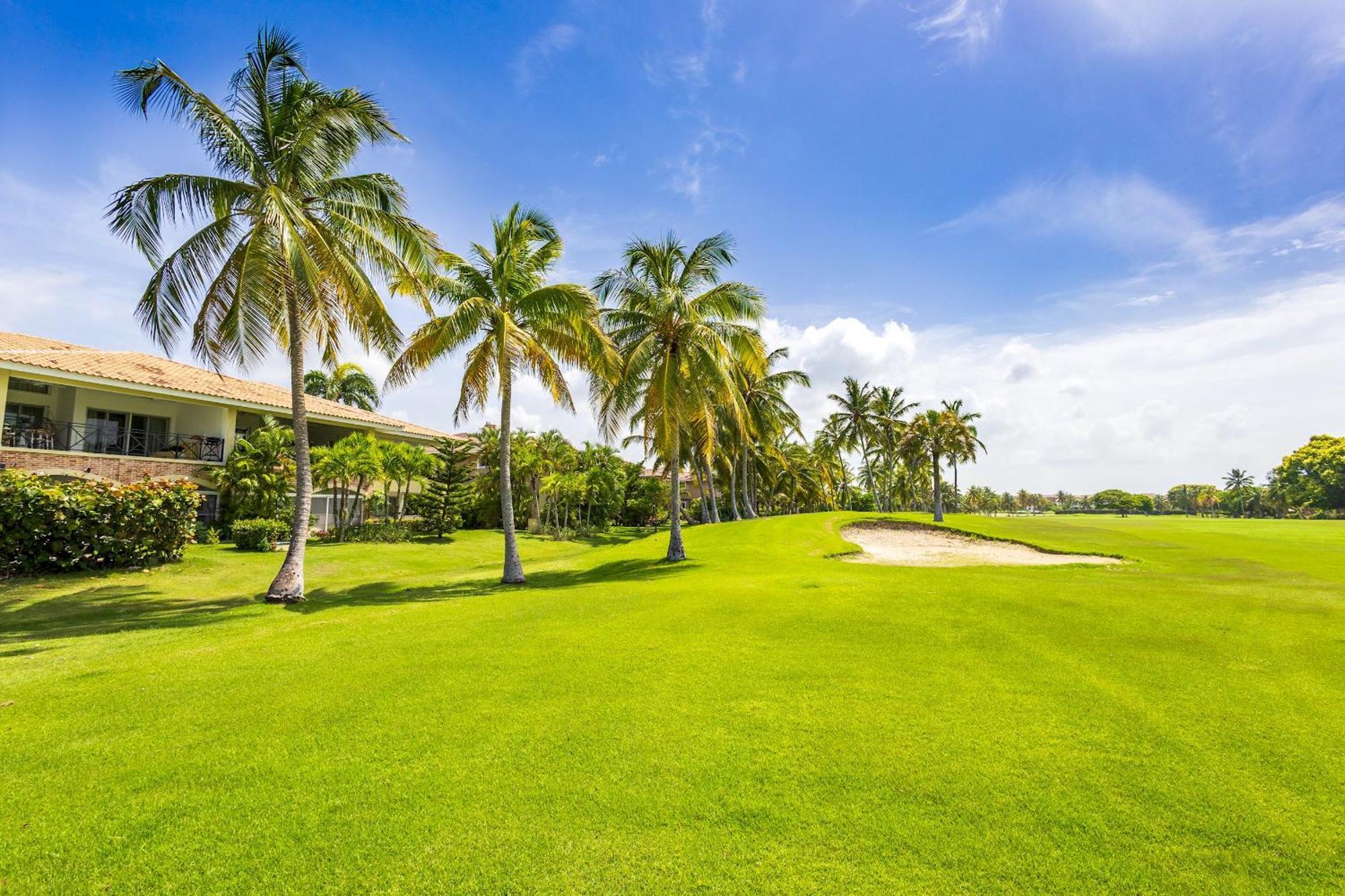 Private & Luxury Cocotal In Gated & Secured Community Apartment