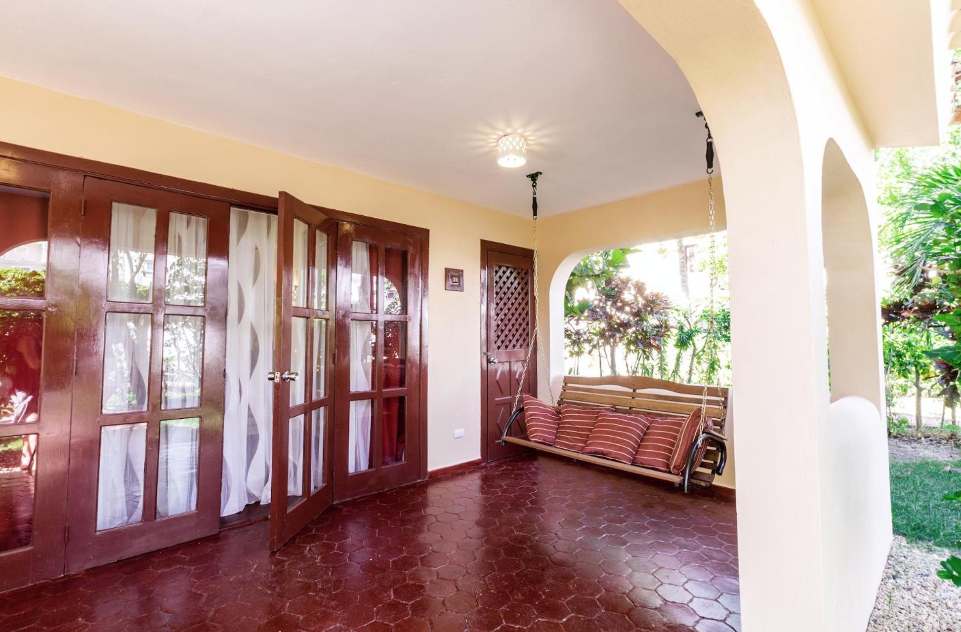 Serenara Villas And Suites - Playa Los Corales - Wifi, Beach Club * Punta Cana