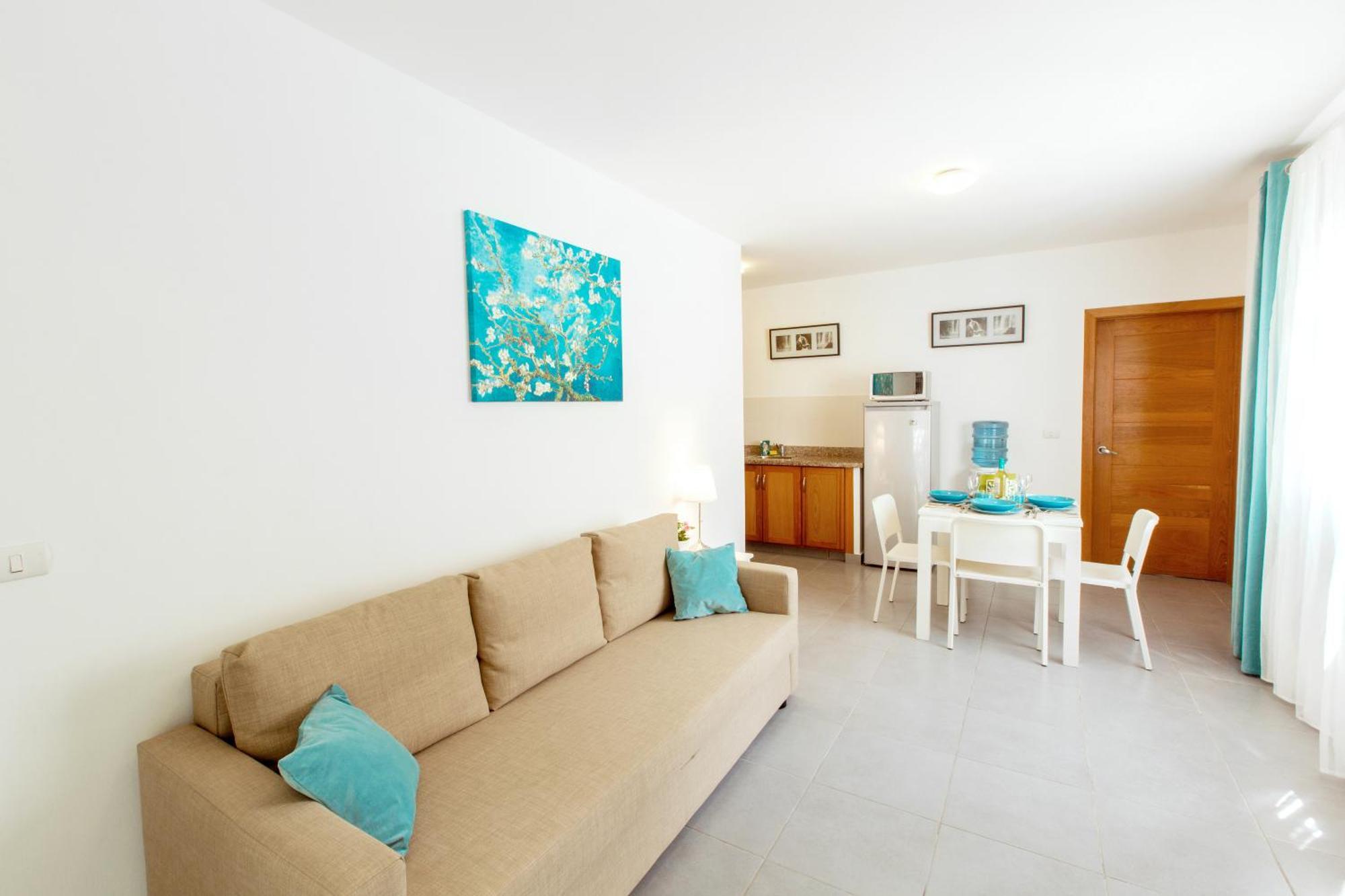 Aparthotel Sunny Deluxe Playa Corales - Wifi, Beach, Pool Punta Cana