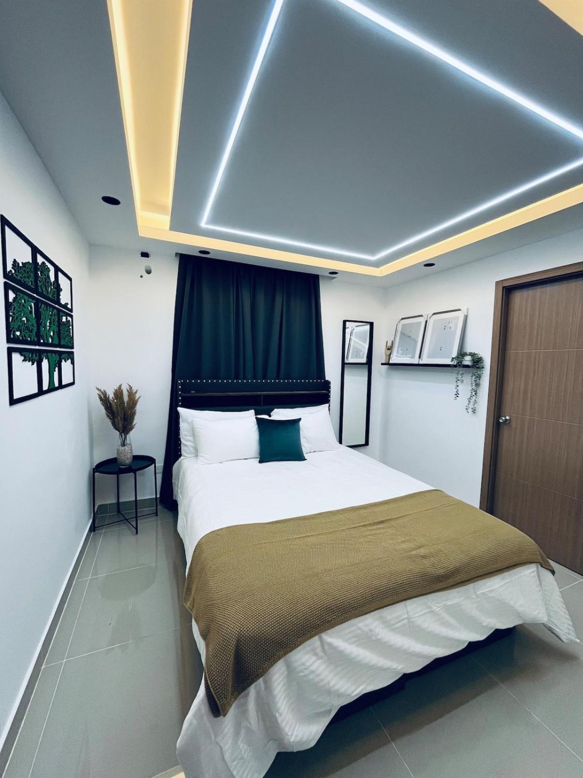 Apartment Hideaway