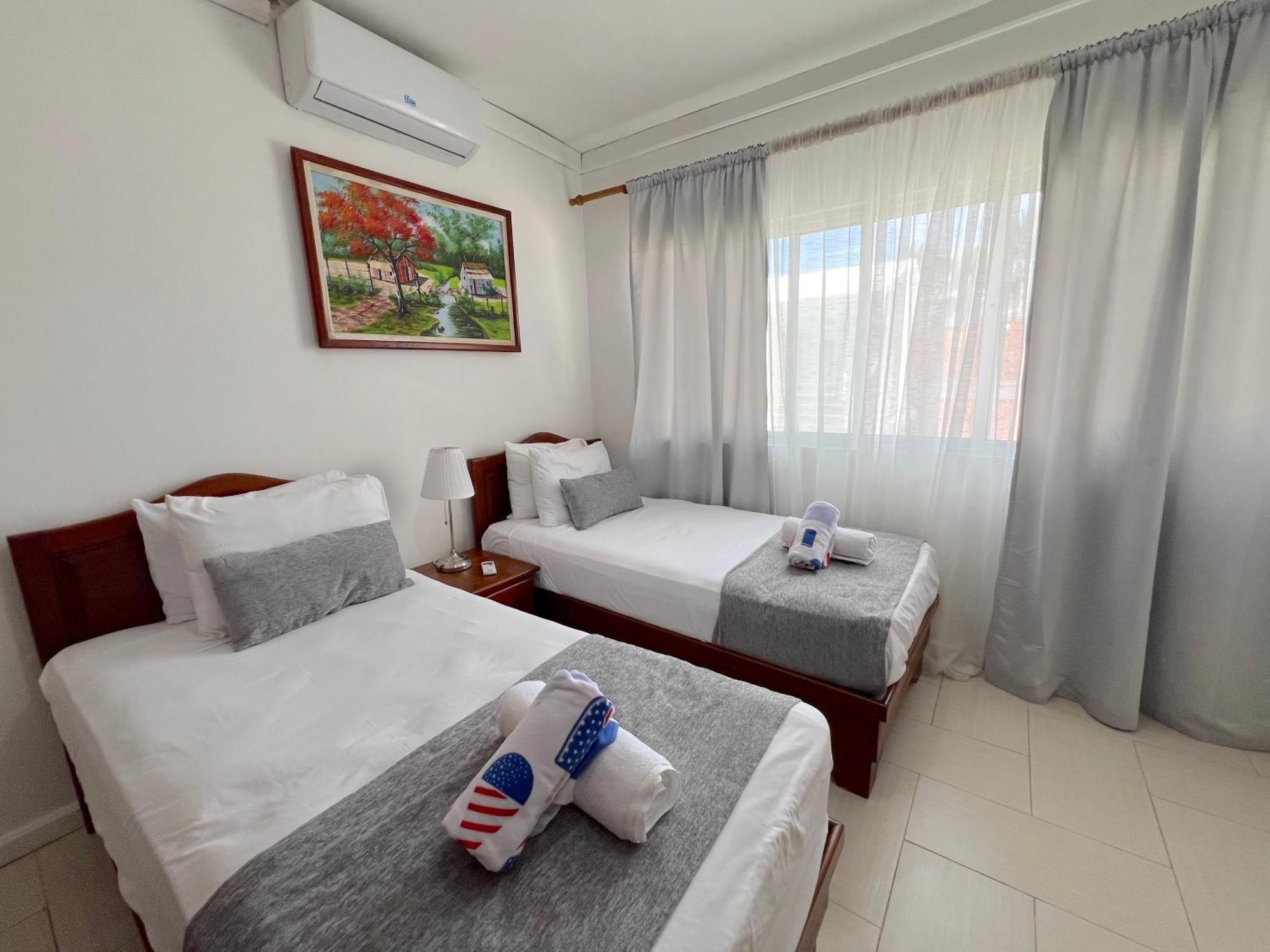 Aparthotel Caribbean Villas And Suites - Playa Los Corales - Wifi, Beach Club Punta Cana