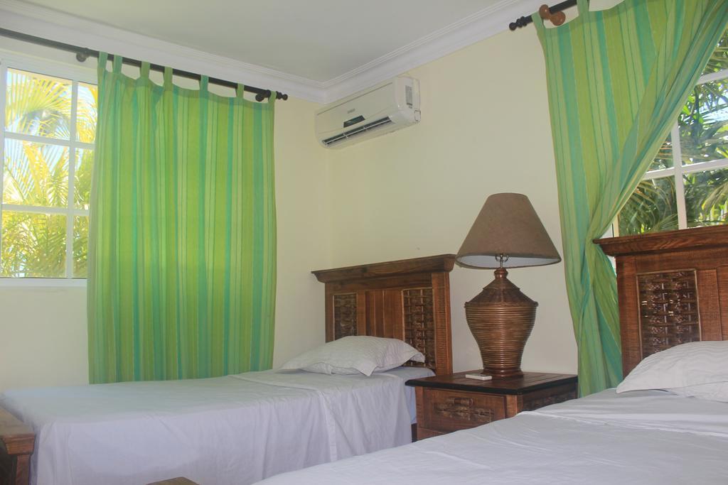 Yara Beach Mar De Corales 2 Gasthof Punta Cana