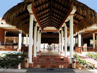 Colony Bay Hotel 4*
