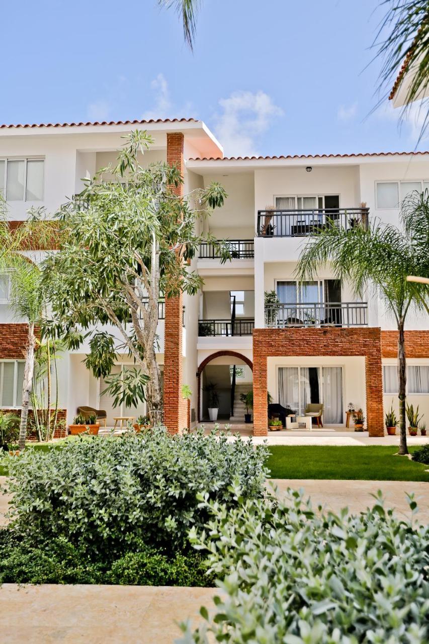 Coral Village Garden Luxury Apartment