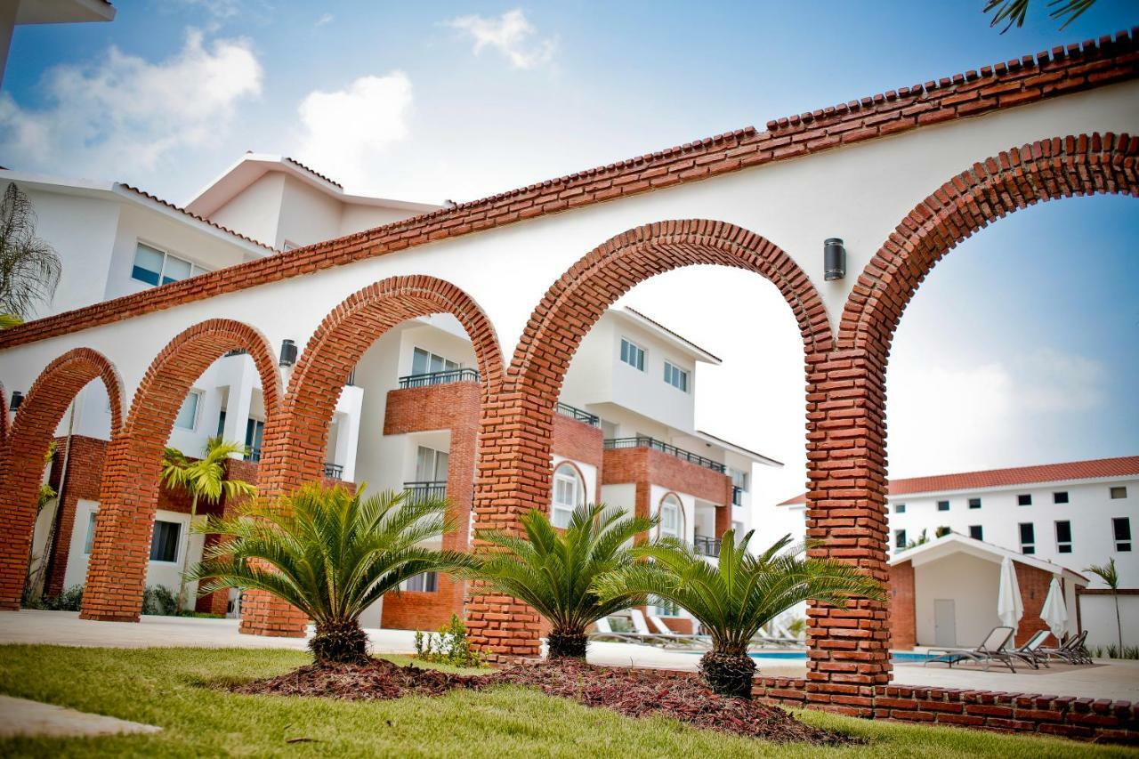 Coral Village Garden Luxury Apartment