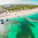 Punta Cana Penthouse Suite & Jacuzzi