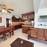Aventura Village Los Corales Beach And Spa