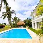 New Lake View Villa Cocotal Golf