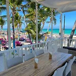 Tropical Villas Playa Los Corales
