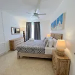 Tropical Suites And Villas - Los Corales Beach - Great Location With Many Restaurants