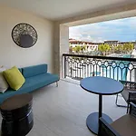 Unique Club At Lopesan Costa Bavaro