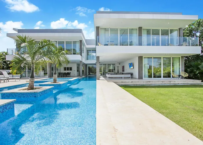 Modern Brand New Villa With Pool, Jacuzzi, Chef At Cocotal Golf & Country Club
