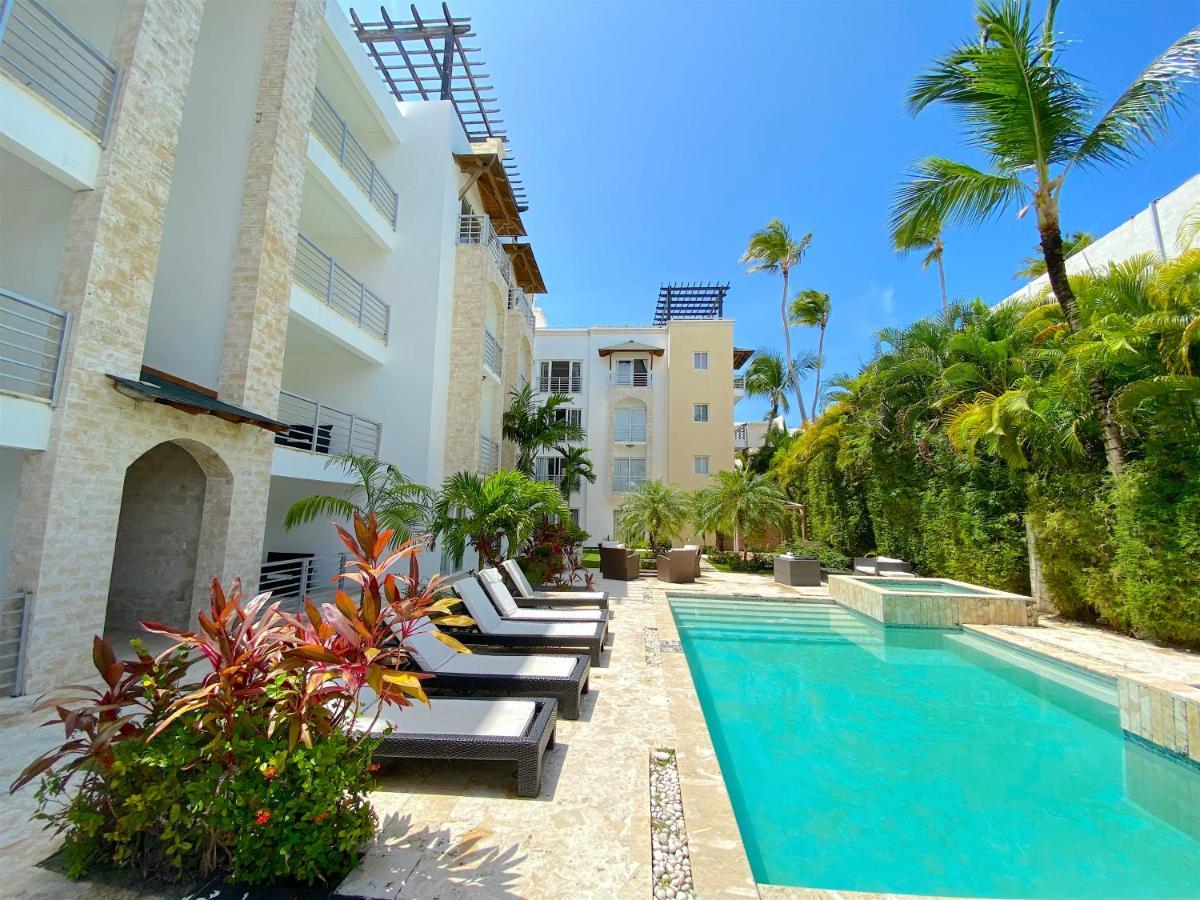 Aparthotel Deluxe Suites Chateau Del Mar - Swimming Pool&jacuzzi - Bavaro Beach 4*