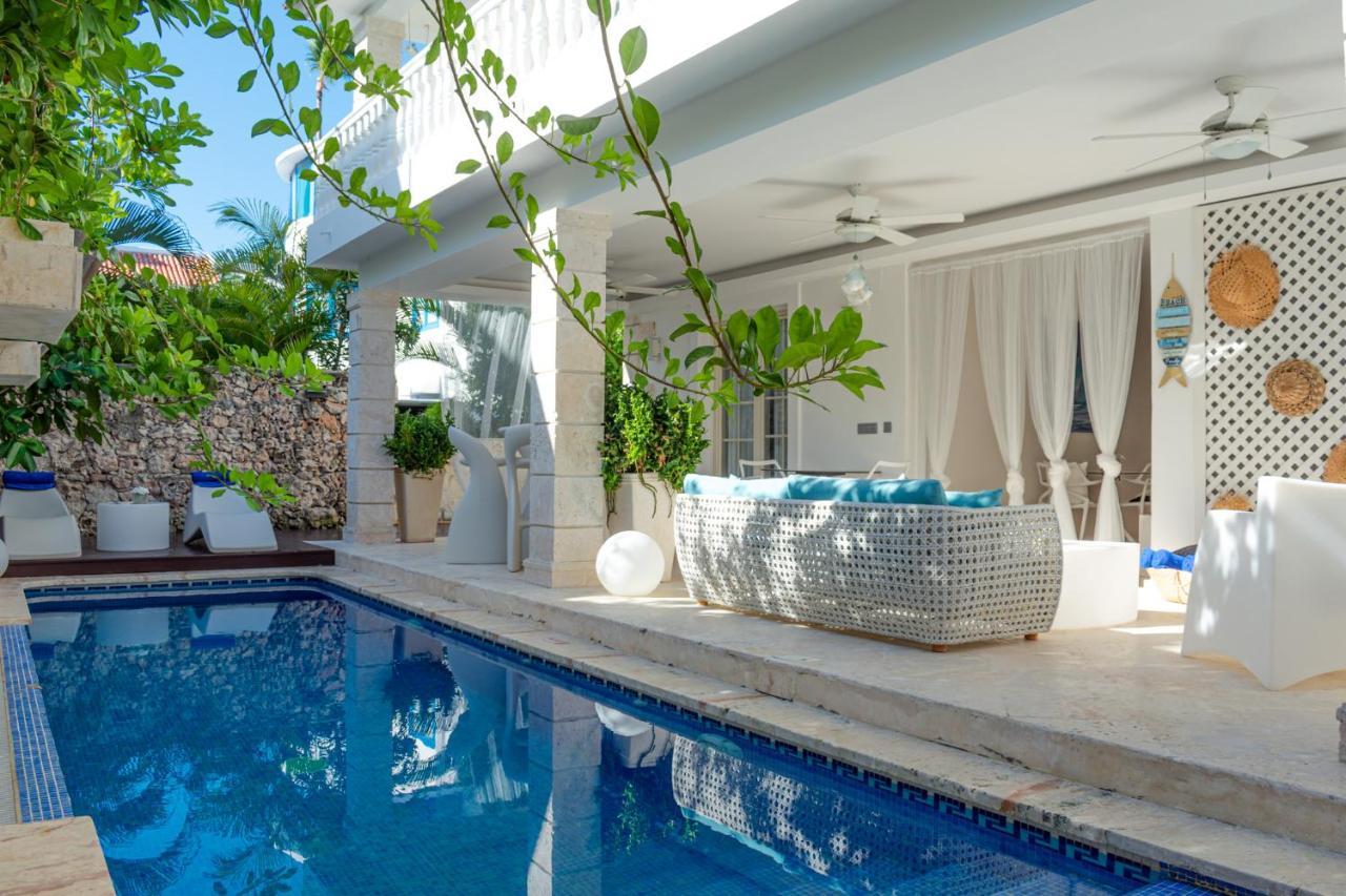 Aparthotel Boutique Paradise 5*
