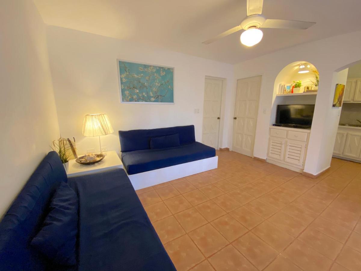 Villa Los Corales 2 Bedrooms - Swimming Pool Wifi Bbq Parking *