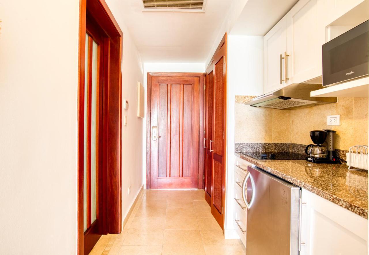 Ileverde A32 - Beachfront Apartment Punta Cana