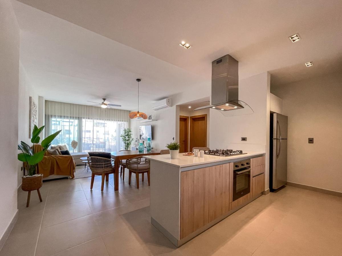 Apartment Gorgeous With Private Picuzzi Steps From