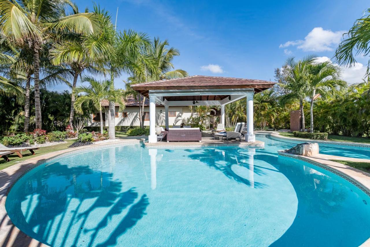 Private Cocotal In Villa *