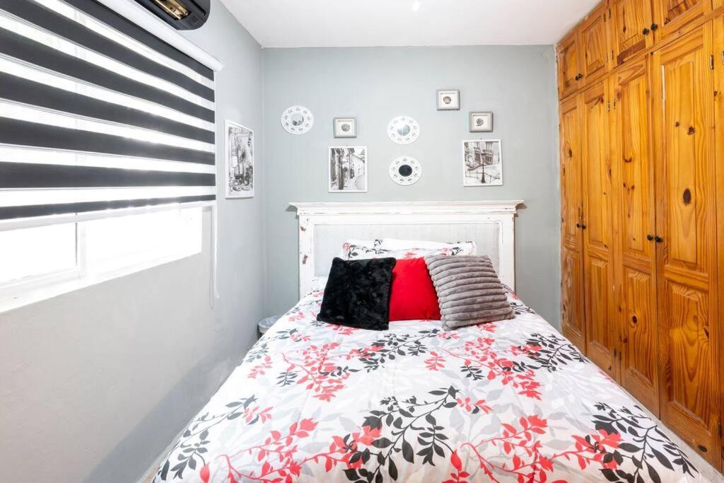 Hermosa #2 In The Heart Of Apartment *